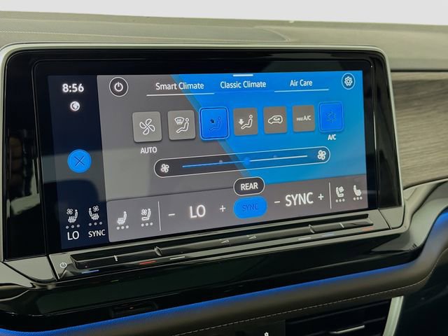 Used 2025 Volkswagen Atlas SEL image 18