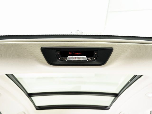 Used 2026 BMW X7 xDrive40i image 28