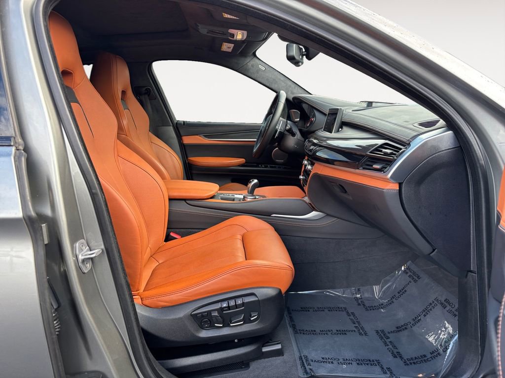 Used 2018 BMW X6 M image 10