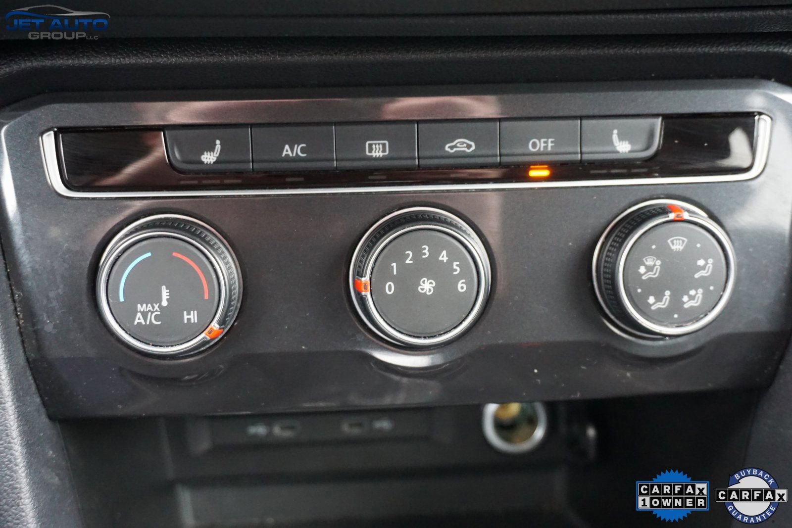 Used 2024 Volkswagen Tiguan S image 32