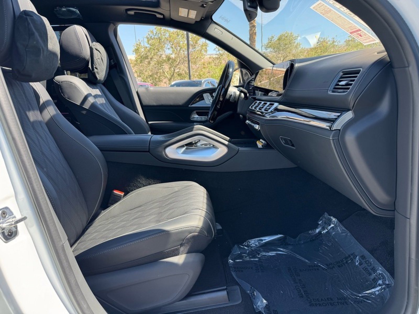 New 2026 Mercedes-Benz Maybach GLS 600 4MATIC image 22