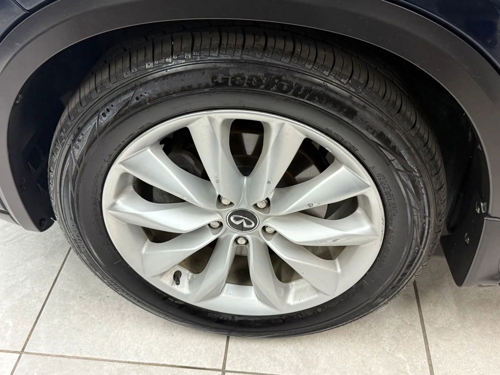 Used 2019 INFINITI QX50 Essential w/ Proassist Package image 38