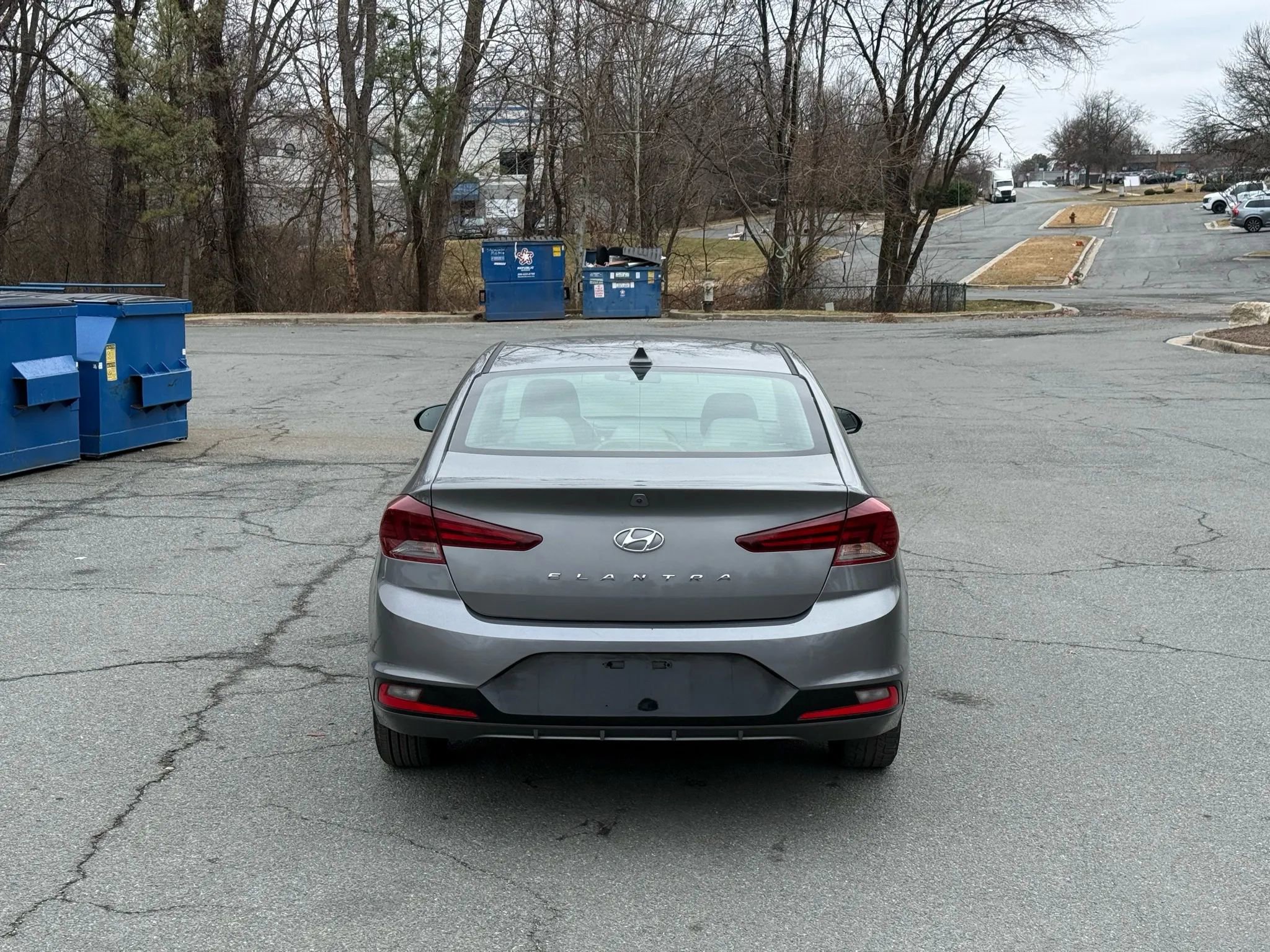 Used 2020 Hyundai Elantra SEL image 12