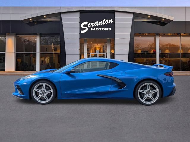 Used 2023 Chevrolet Corvette Stingray Preferred Cpe w/ Z51 Performance Package RWD image 2