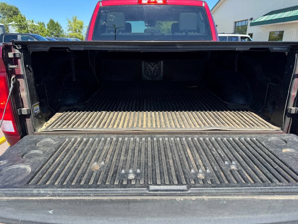 Used 2019 RAM 1500 ST w/ SXT Plus Group AWD/4WD image 18