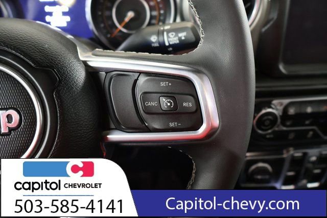 Used 2023 Jeep Gladiator Overland w/ Cold Weather Group image 17