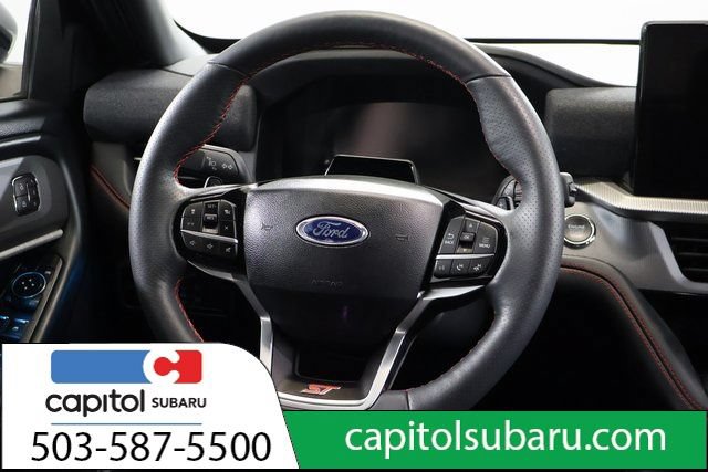 Used 2025 Ford Explorer ST AWD/4WD image 15