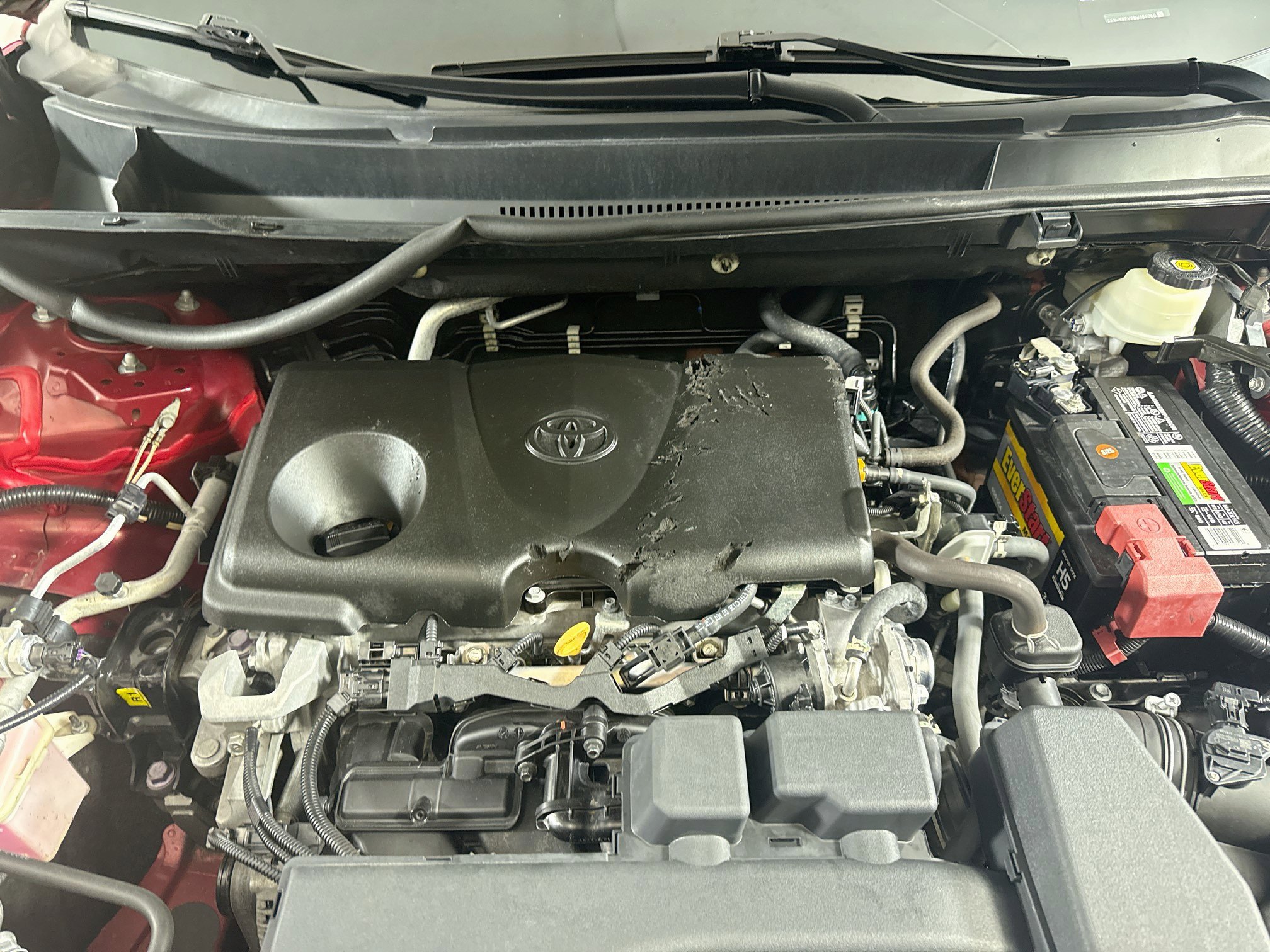 Used 2022 Toyota RAV4 XLE FWD image 27