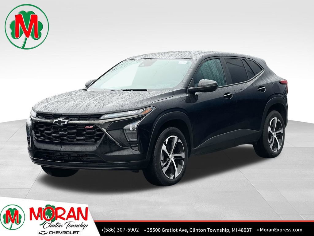 Certified 2024 Chevrolet Trax RS w/ Driver Confidence Package image 1