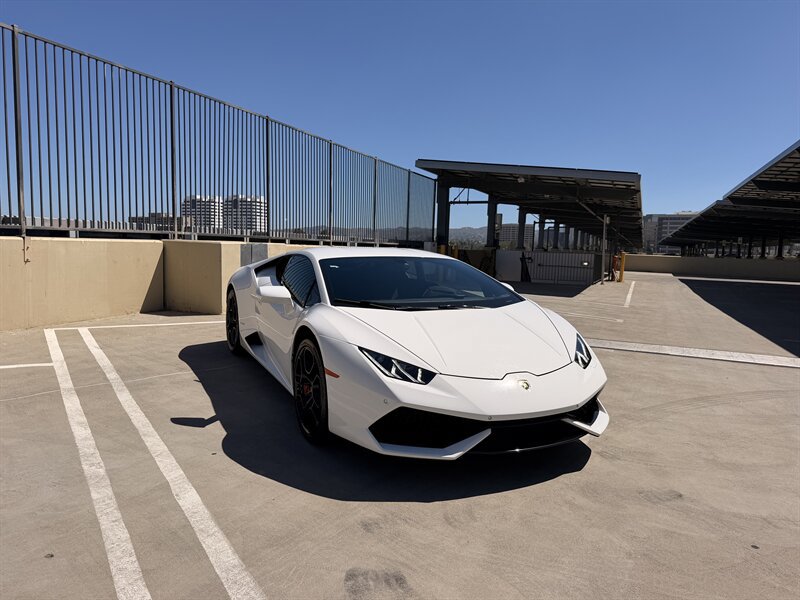 Used 2016 Lamborghini Huracan LP 610-4 AWD/4WD image 6