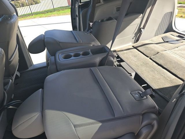 Used 2016 Honda Odyssey Touring Elite image 31