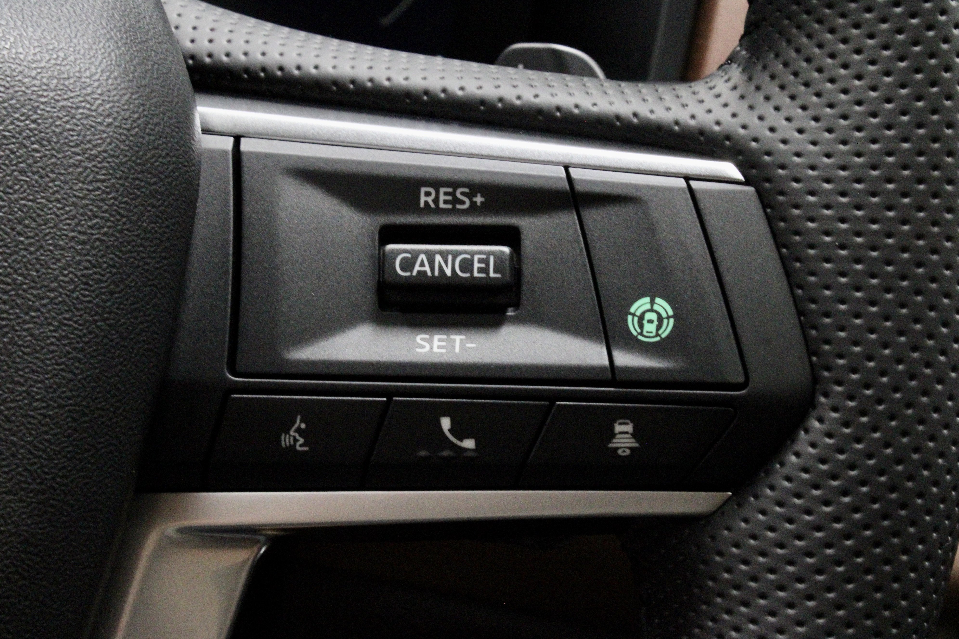 New 2025 Mitsubishi Outlander SEL image 22