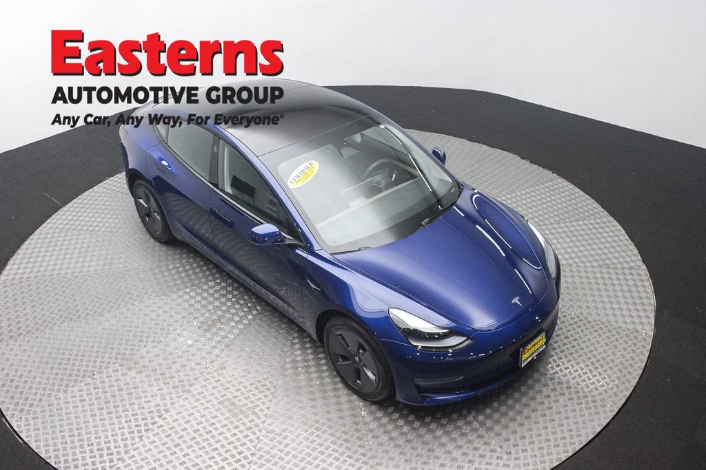 Used 2023 Tesla Model 3 Standard Range RWD image 3