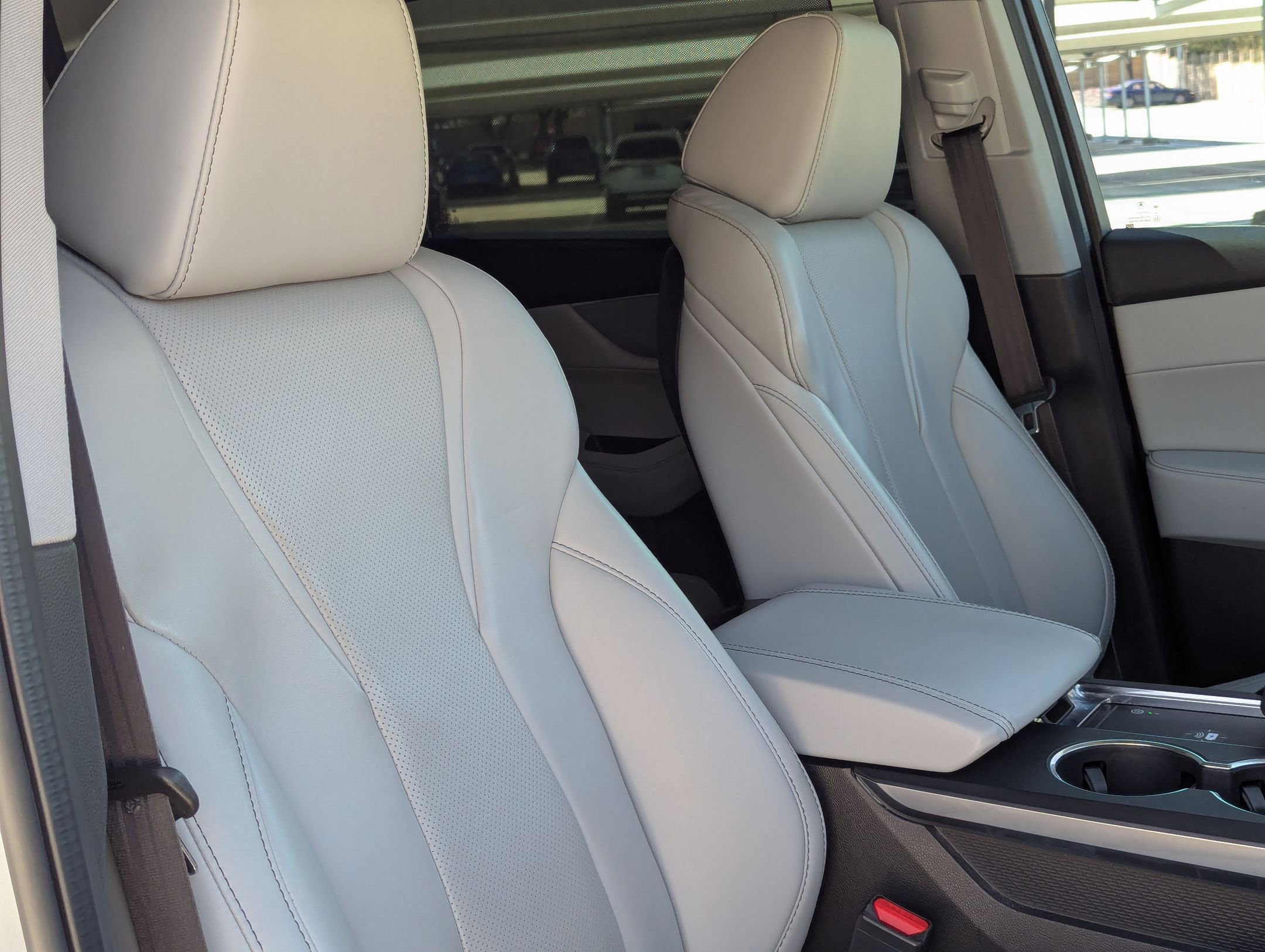 Certified 2022 Acura MDX w/Technology Package image 30