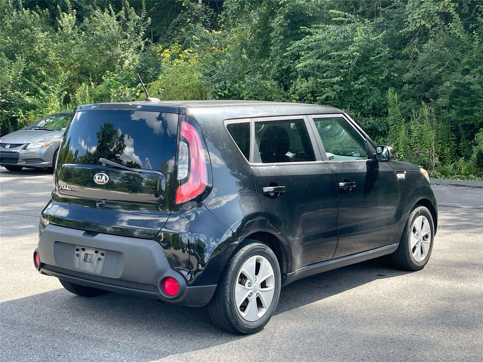 Used 2016 Kia Soul w/ Option Group 020 FWD image 5