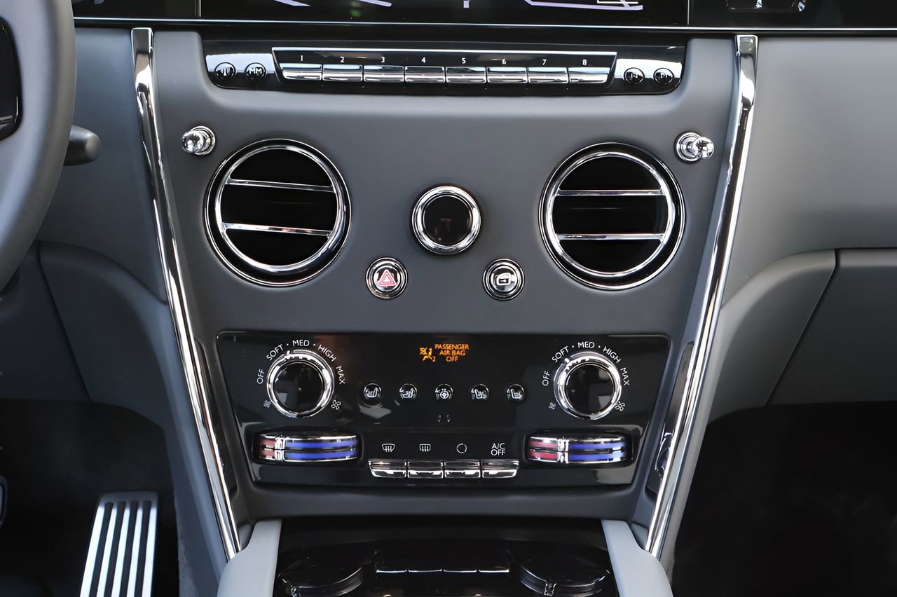 New 2026 Rolls-Royce Cullinan image 22