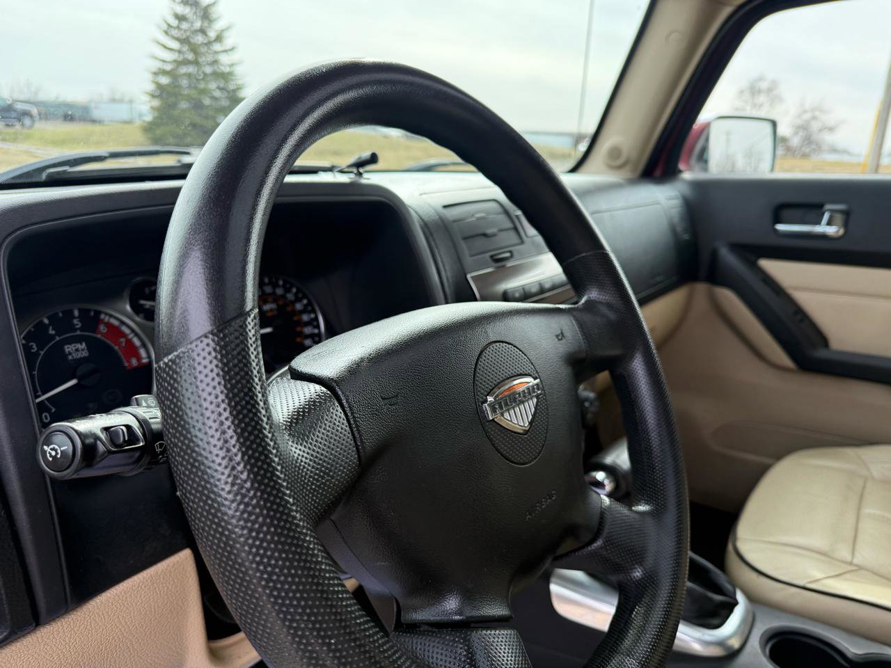 Used 2009 HUMMER H3T Alpha image 14