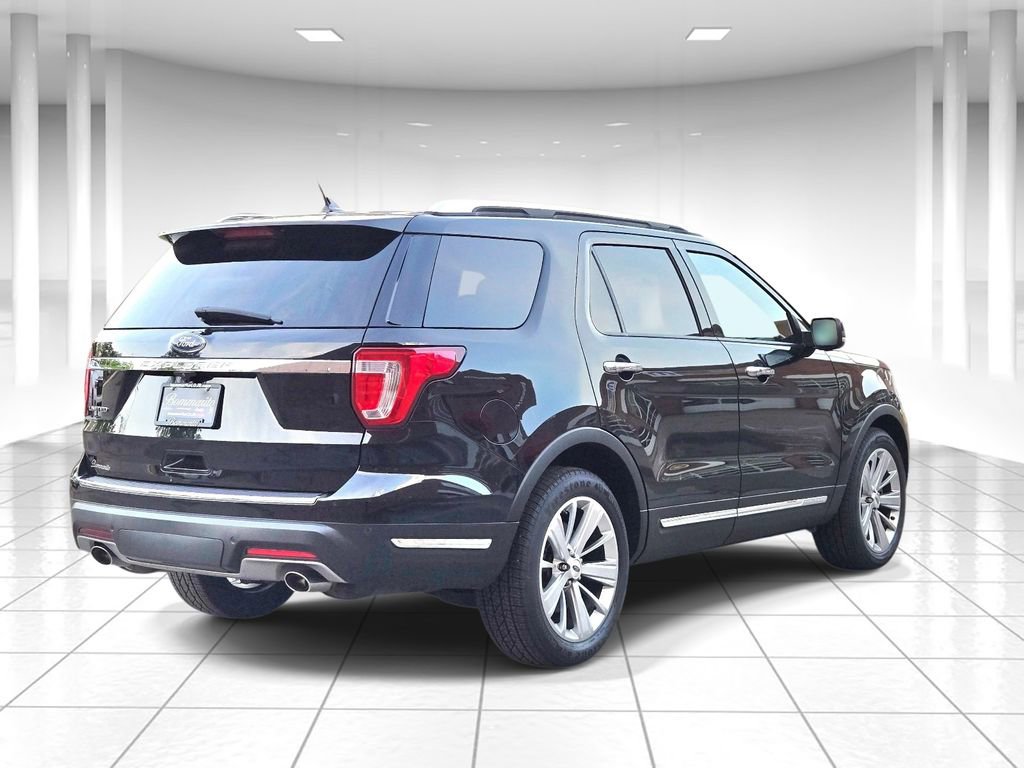 Used 2019 Ford Explorer Limited w/ Class III Trailer Tow Package FWD image 3
