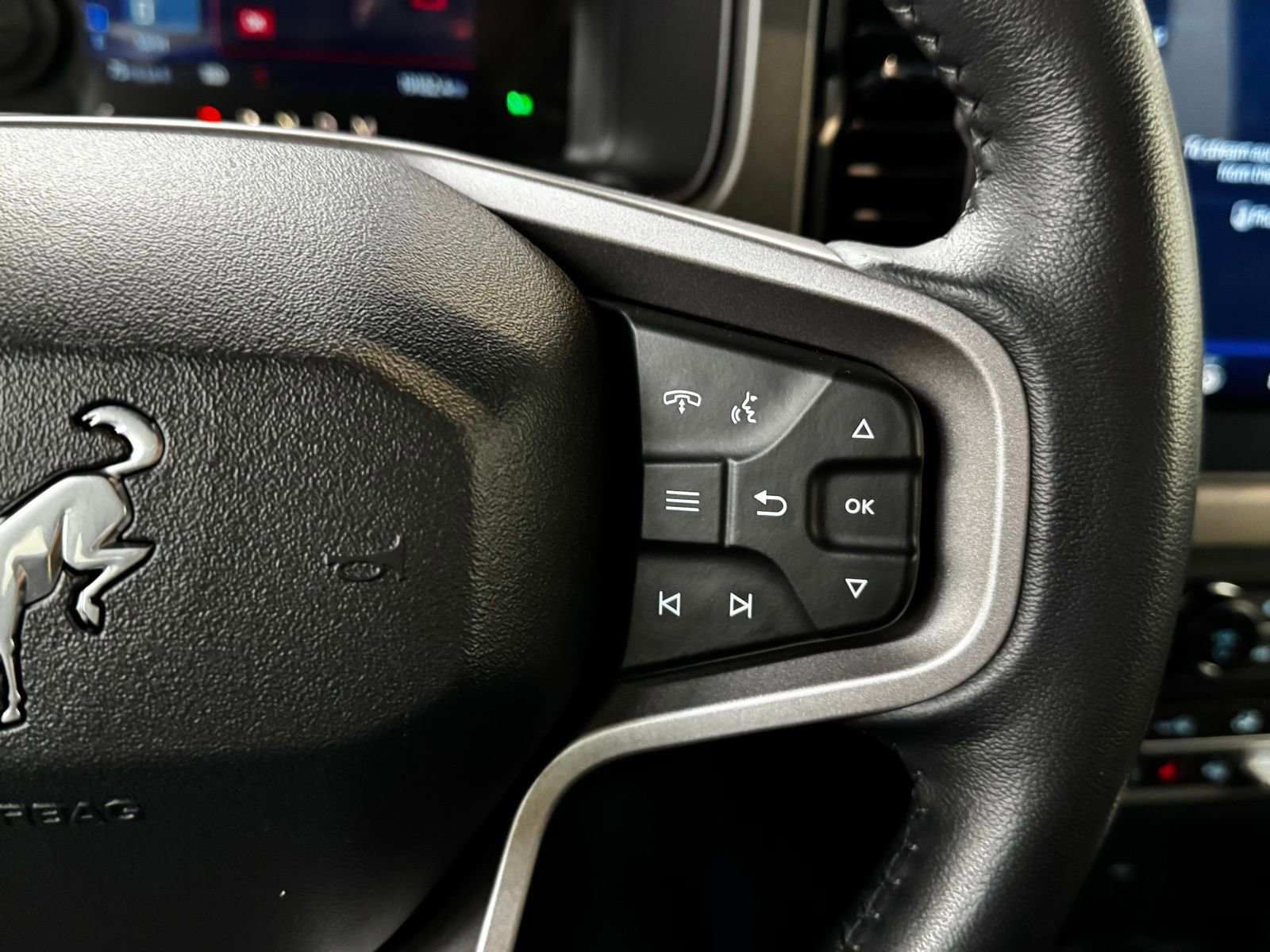 Used 2024 Ford Bronco Wildtrak image 20