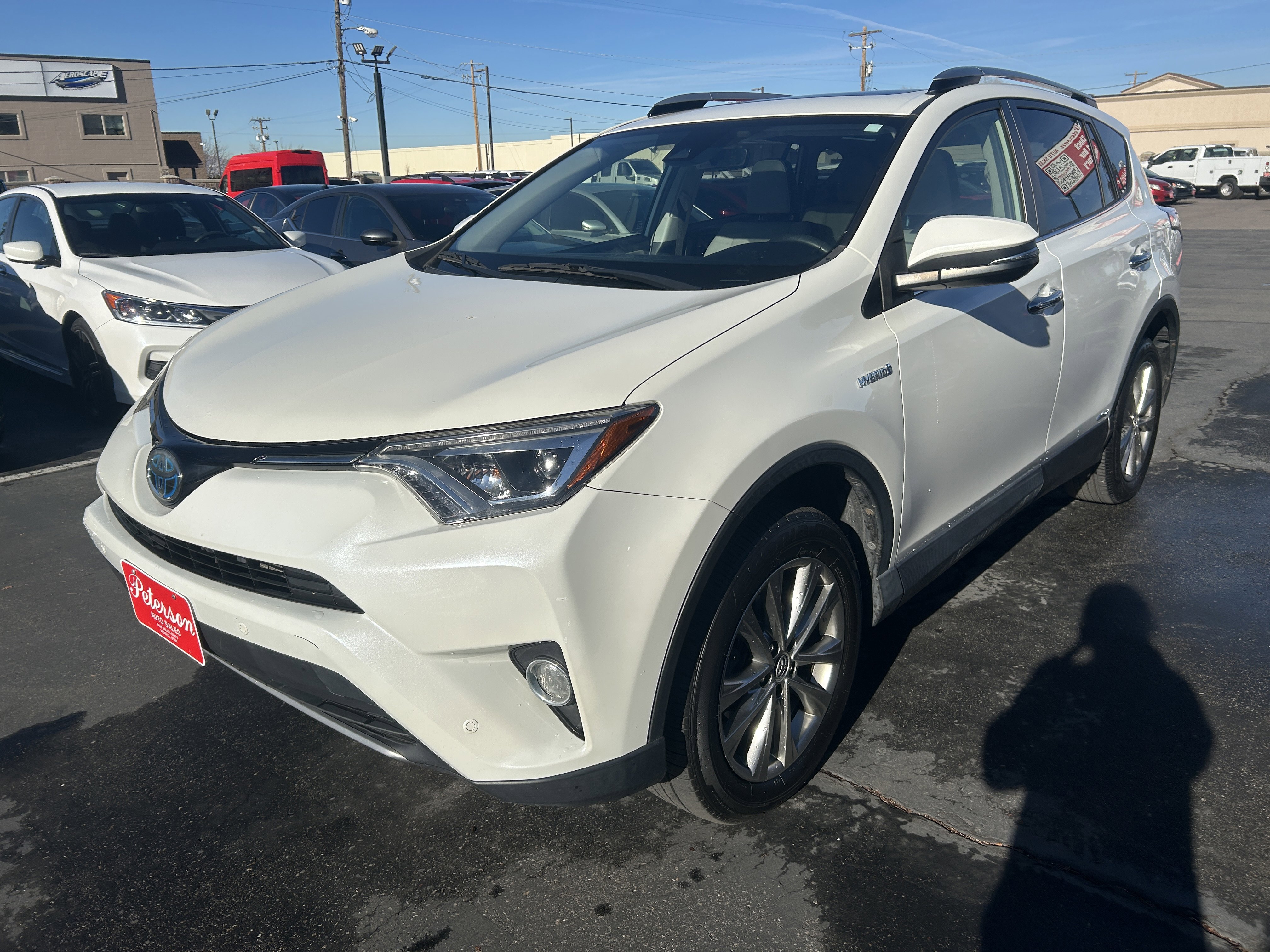 Used 2018 Toyota RAV4 Limited image 2