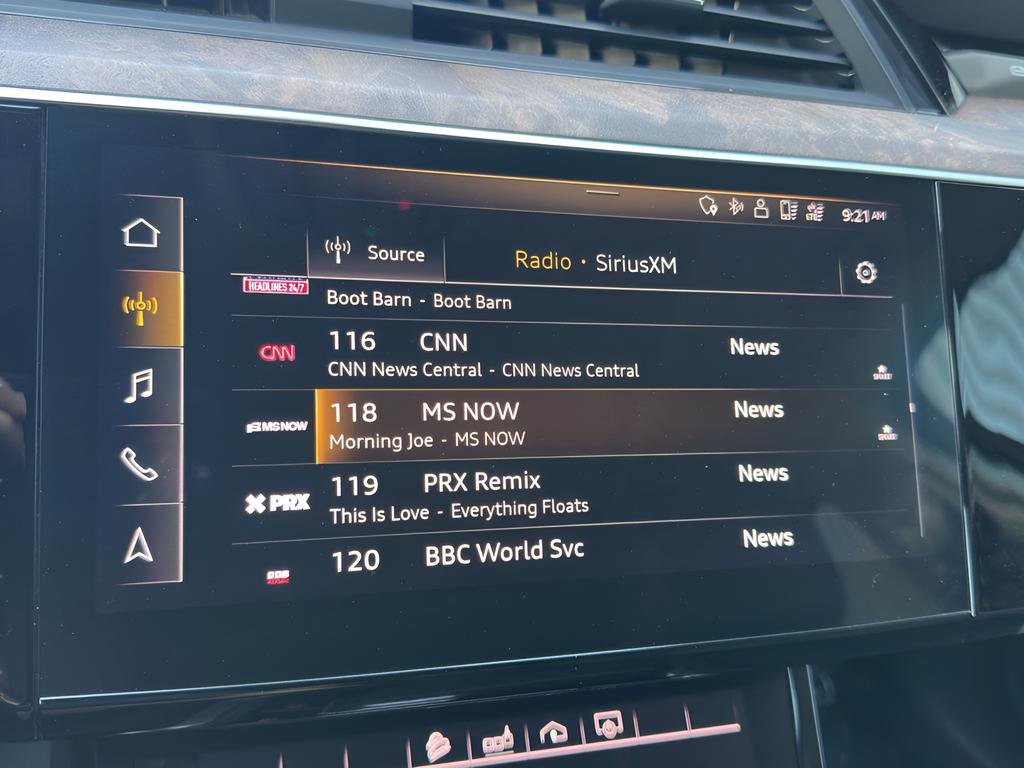 Used 2019 Audi e-tron Premium Plus image 50