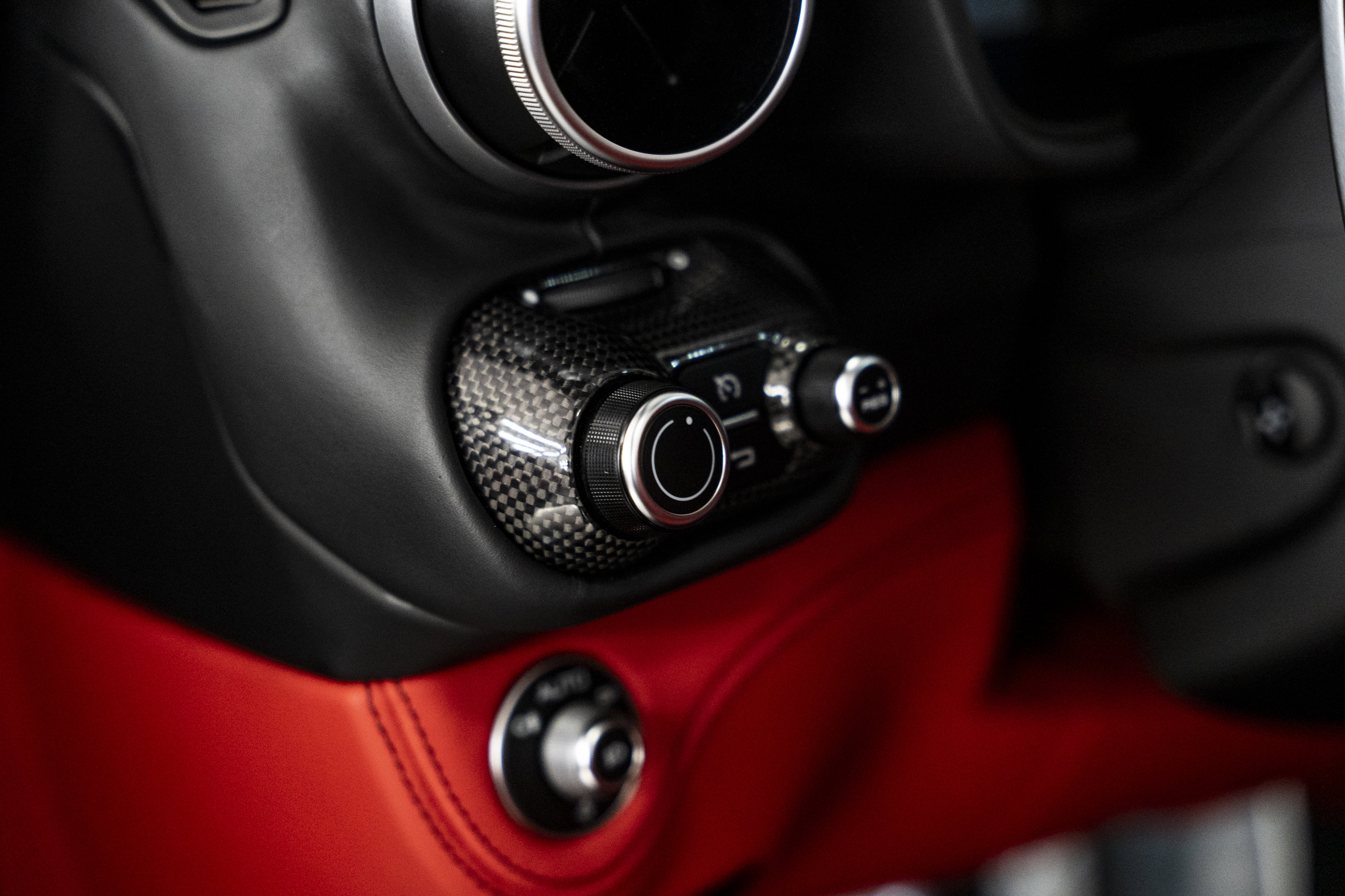 Certified 2023 Ferrari Portofino M RWD image 38