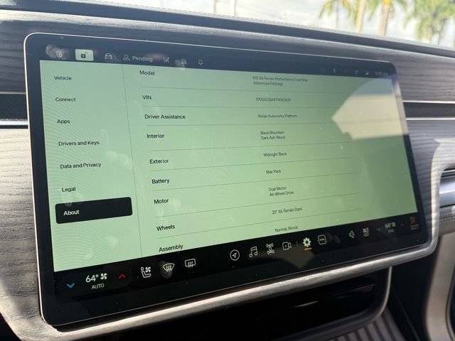 Used 2026 Rivian R1S Adventure image 27
