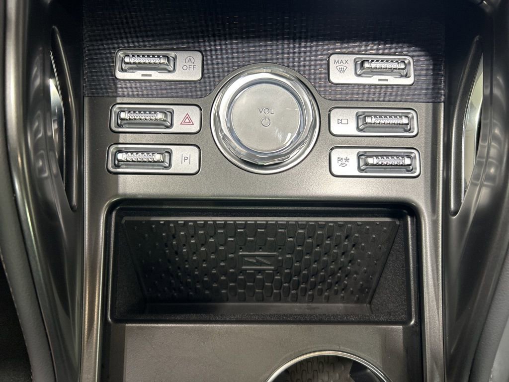 Certified 2025 Lincoln Nautilus Reserve w/ Jet Appearance Package image 24