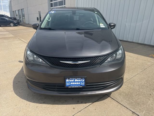 Used 2018 Chrysler Pacifica L image 3
