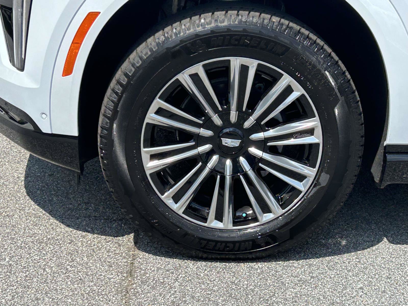 New 2026 Cadillac Escalade IQL Sport 1 AWD/4WD image 9