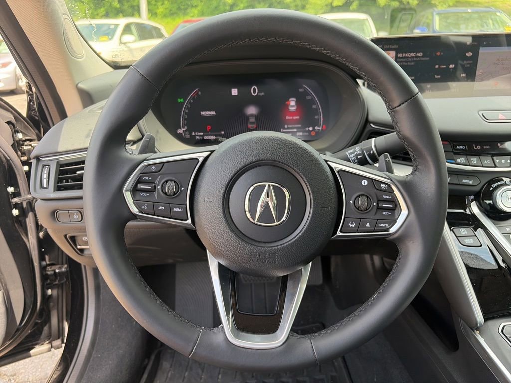 Used 2025 Acura TLX w/ Technology Package FWD image 11