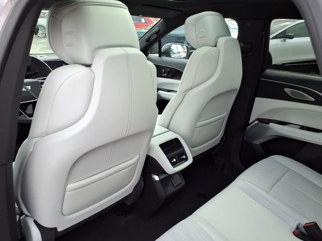 New 2025 Cadillac Lyriq Luxury RWD image 14