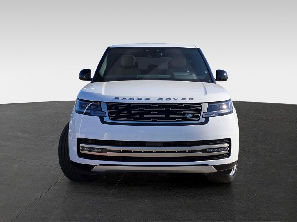 New 2026 Land Rover Range Rover SE image 2