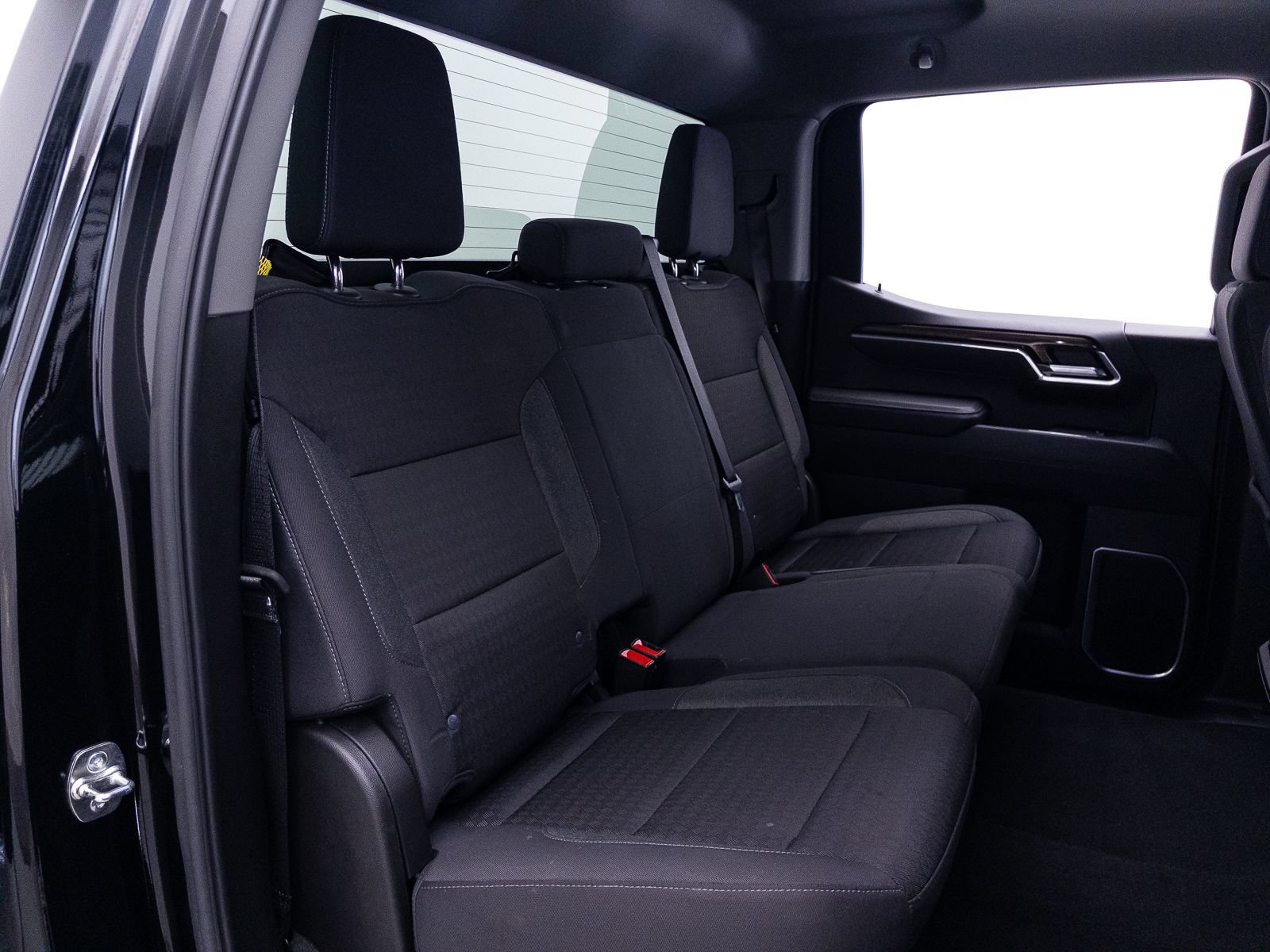 Used 2025 Chevrolet Silverado 1500 RST AWD/4WD image 43