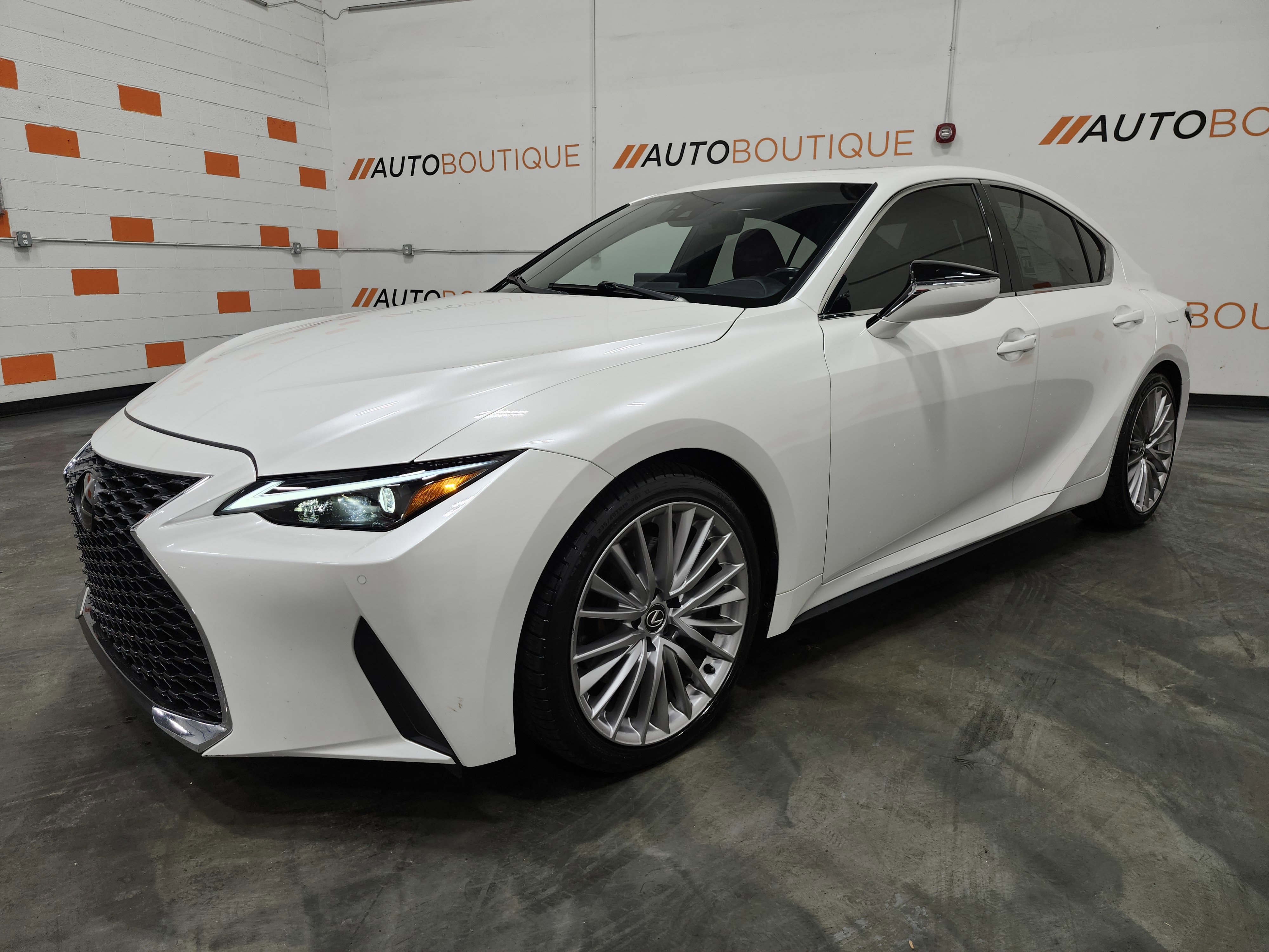 Used 2023 Lexus IS 300 w/ Premium Package image 15