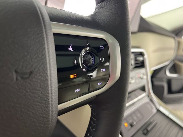 New 2026 Nissan Armada Platinum image 21