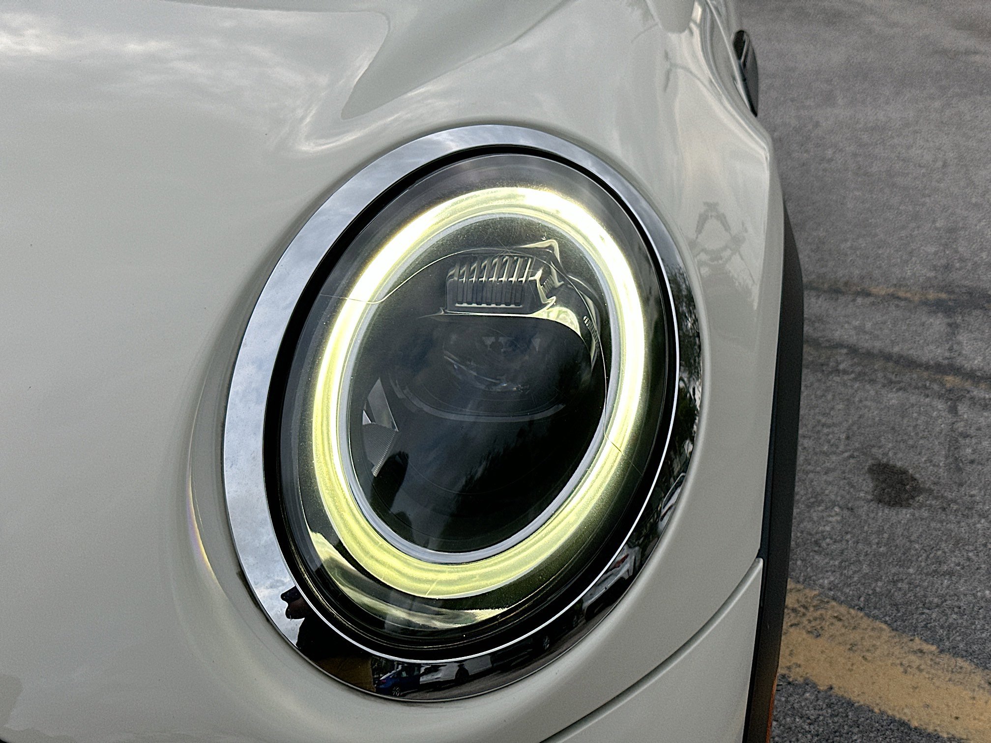 Used 2022 MINI Cooper 4-Door Hardtop image 27