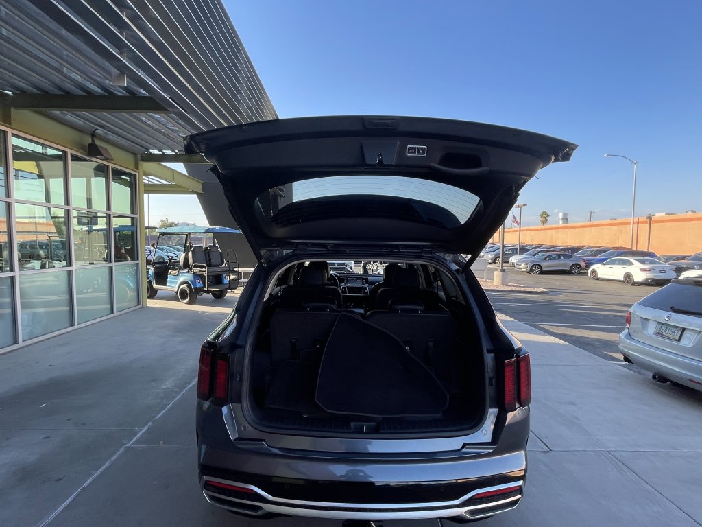 Used 2021 Kia Sorento EX image 15