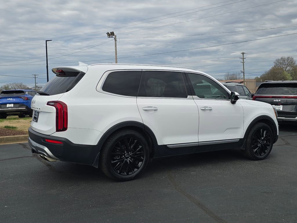 Certified 2022 Kia Telluride SX w/ SX Prestige Package image 3