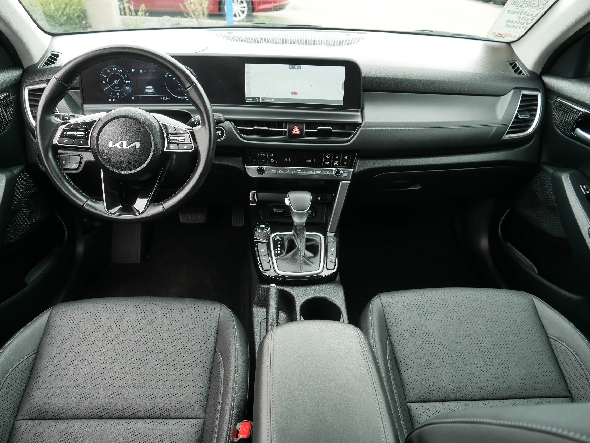 Used 2024 Kia Seltos EX AWD/4WD image 10