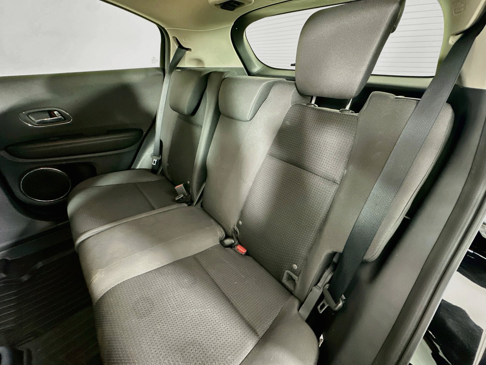 Used 2022 Honda HR-V EX image 37