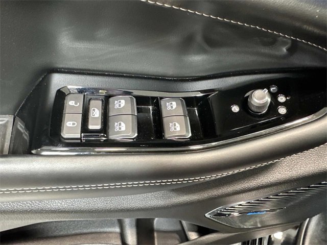 Used 2023 Jeep Grand Cherokee Overland image 21