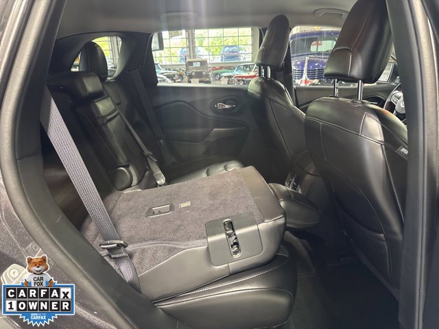 Used 2019 Jeep Cherokee Limited w/ Technology Group AWD/4WD image 31
