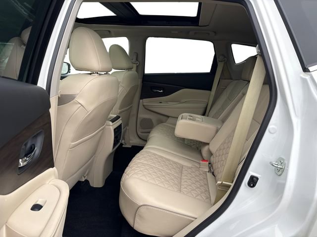 Used 2019 Nissan Murano Platinum image 11