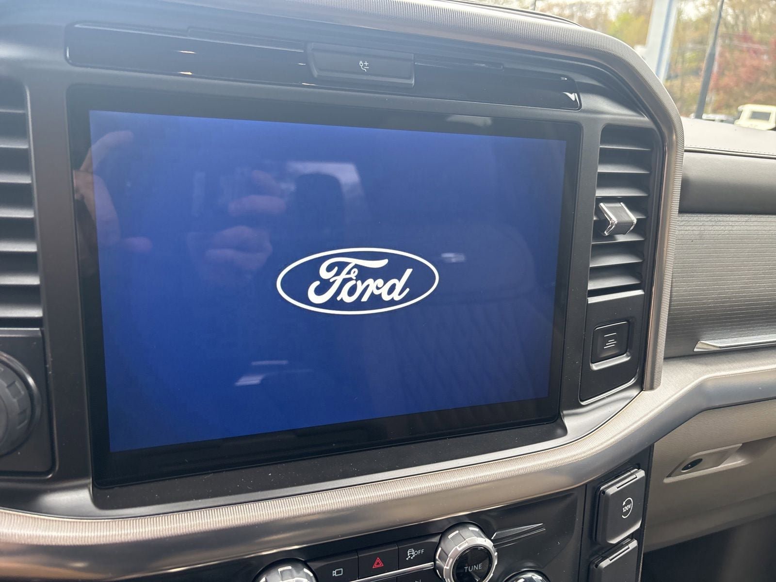 New 2026 Ford F150 Platinum AWD/4WD image 24