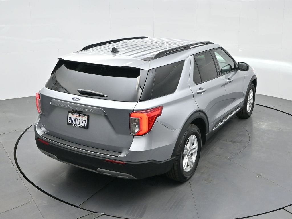 Used 2024 Ford Explorer XLT w/ Equipment Group 202A image 57