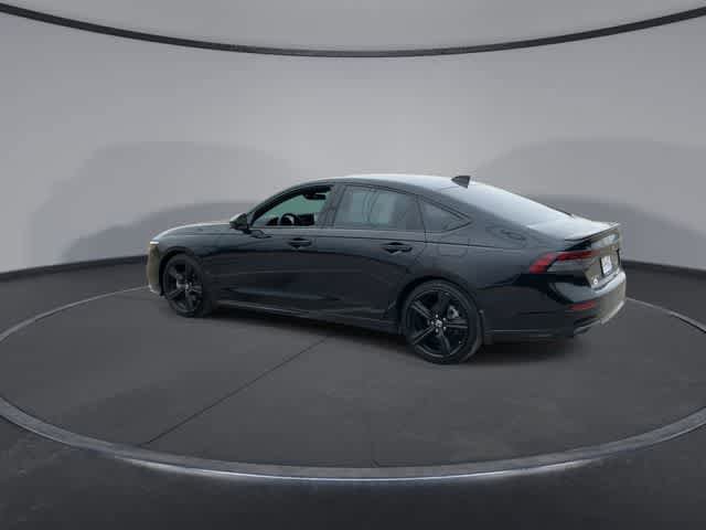 Used 2024 Honda Accord Sport image 6
