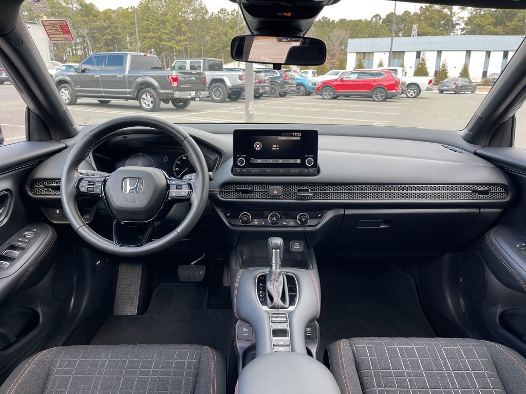 Certified 2024 Honda HR-V Sport image 10