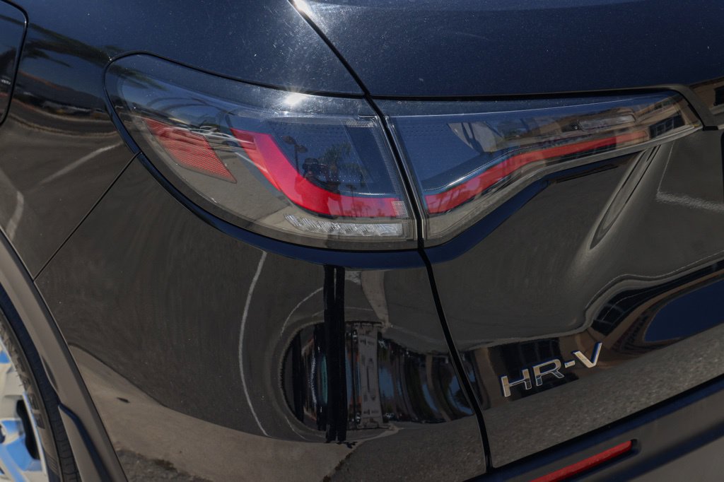 Used 2024 Honda HR-V LX image 7