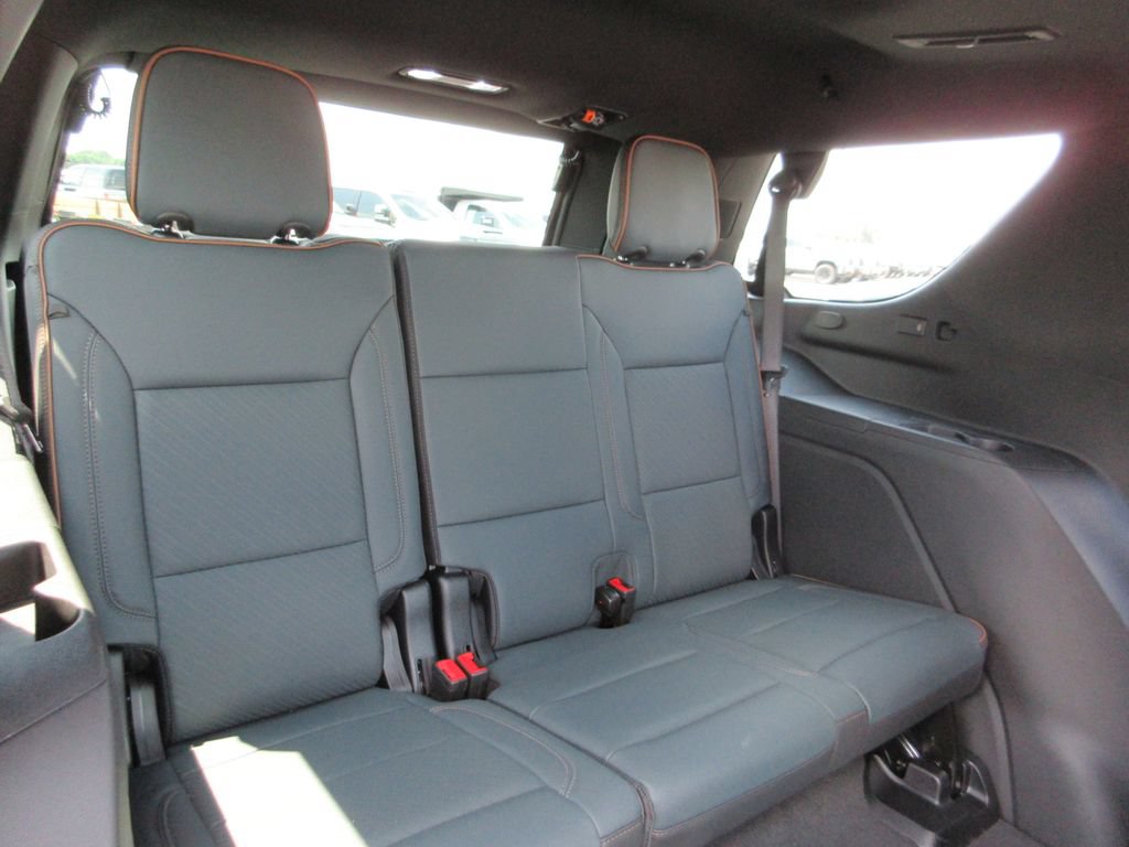 Certified 2026 GMC Yukon AT4 w/ AT4 Premium Plus Package AWD/4WD image 28